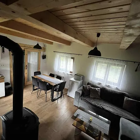 Pod Kriváňom Chalet *